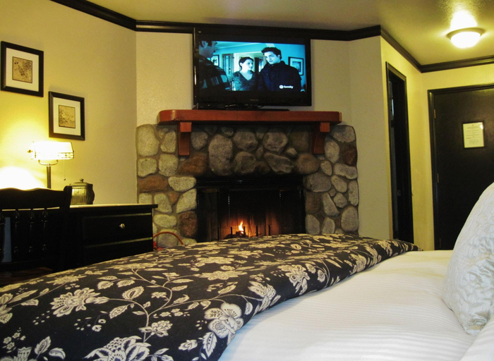Public Area 2, The North Shore Inn, San Bernardino