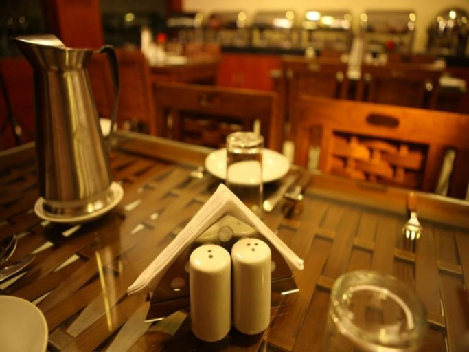Food & Drinks, MEENAKSHI'S SUNSHINE HOTEL, Madurai
