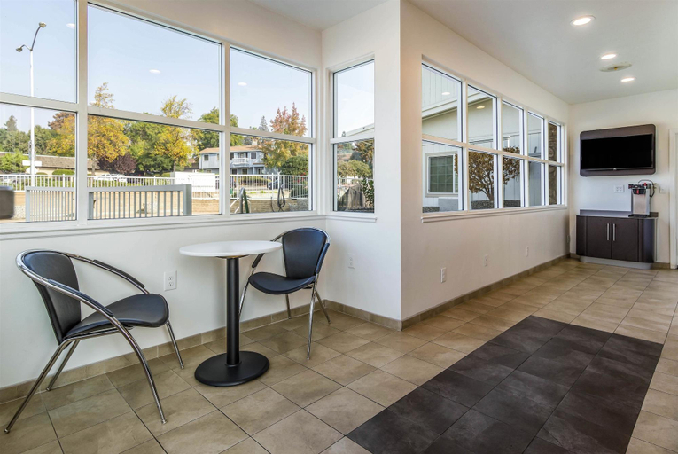 Public Area 3, Motel 6 Concord, CA, Contra Costa