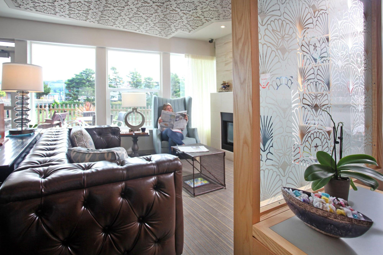 Public Area 2, River Inn at Seaside, Clatsop