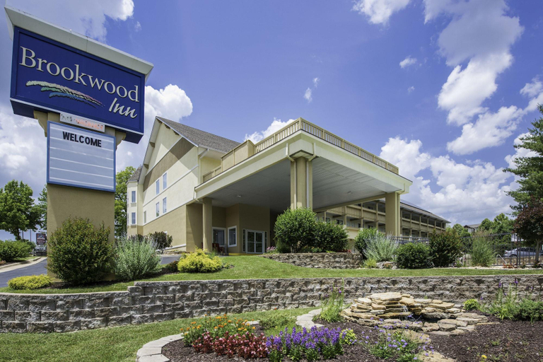 Exterior & Views 4, Brookwood Inn, Taney