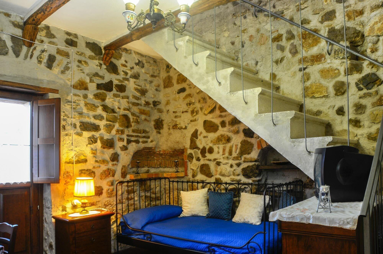 Bedroom 3, B&B La Voce Del Fiume Dimora Storica, Potenza