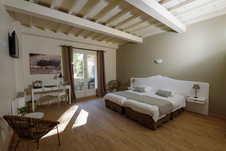 Bedroom 3, Hotel Belesso, Bouches-du-Rhône