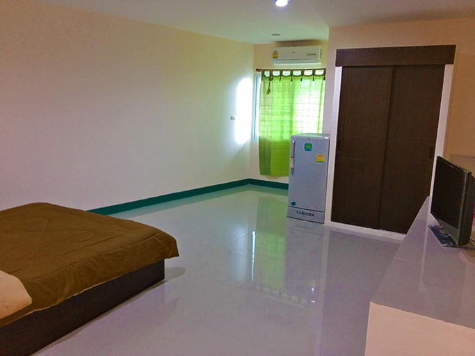 Bedroom 3, Sorworakit Hotel, Muang Chon Buri