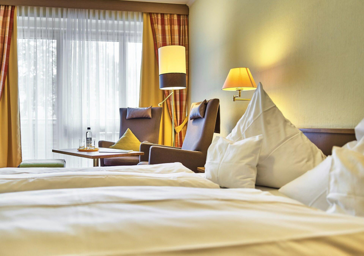 Bedroom 4, Hotel Das Bayerwald, Cham