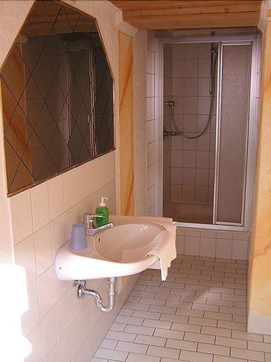 Bathroom 5, Gasthof Adler, Augsburg