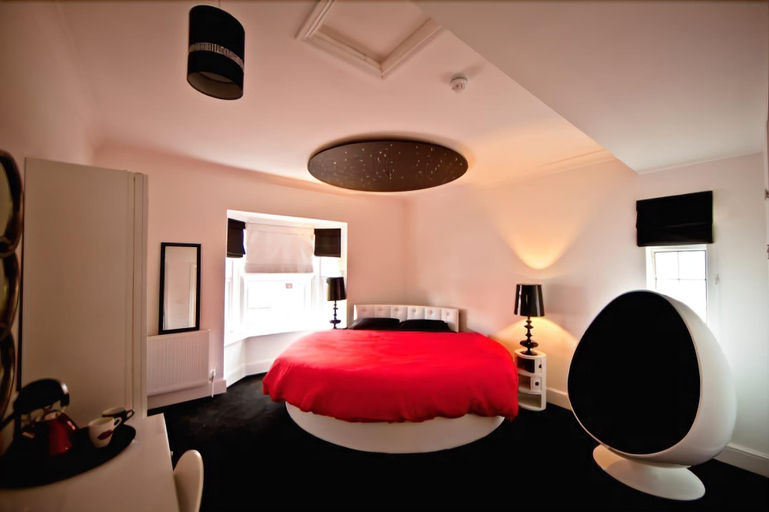 Bedroom 4, G Boutique Hotel, Portsmouth