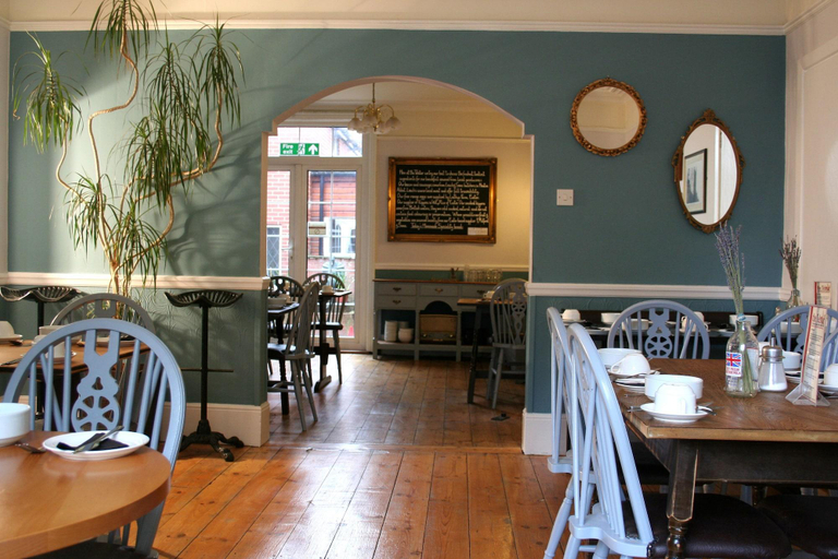 Food & Drinks 5, Telstar Guest House, Devon