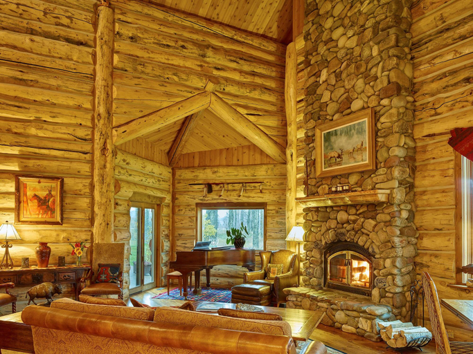 Public Area 2, Bentwood Inn, Teton