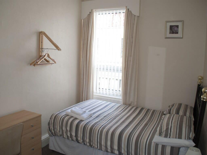 Bedroom 5, Chaplins Hotel, Blackpool