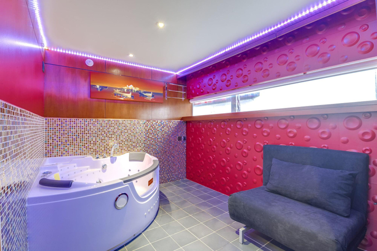 Bathroom 4, Vip Paris Yacht Hotel, Paris