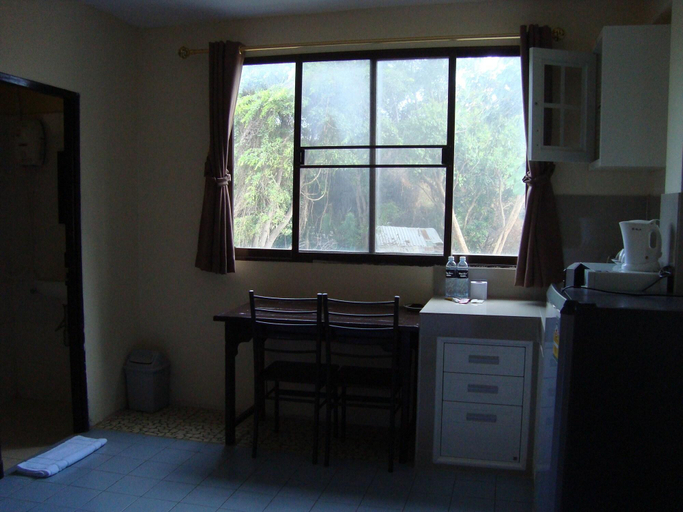 Bedroom 3, Hill Inn, Pattaya