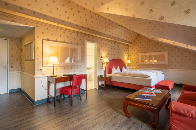 Bedroom 3, Belle Epoque, Bern