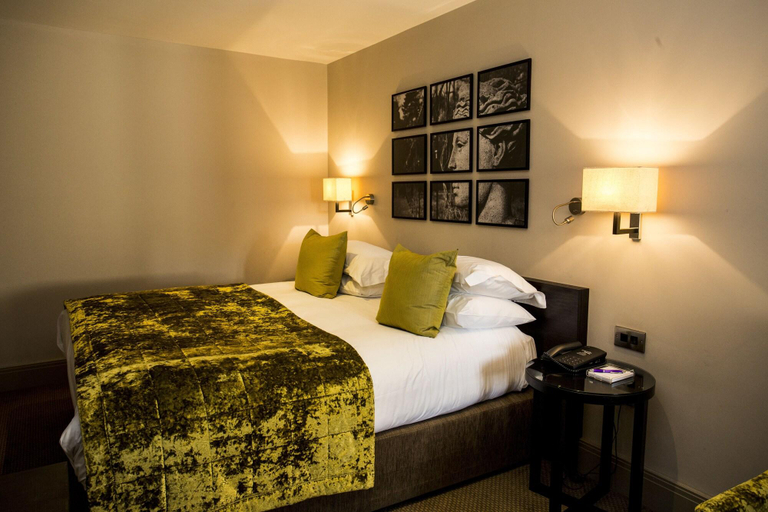 Bedroom 3, Hogarths Hotel And Restaurant, Solihull