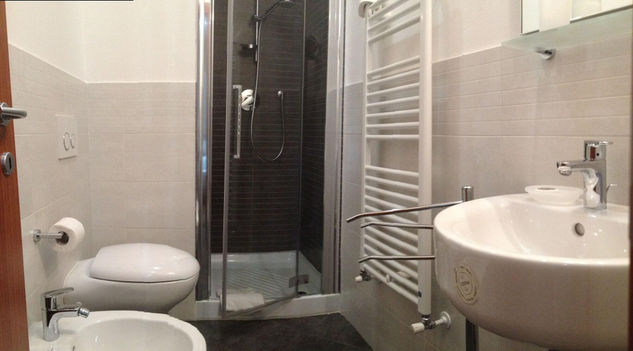 Bathroom 4, Le Ghiacciaie Bed And Breakfast, Florence