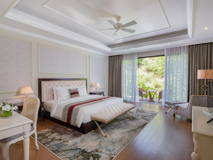 Bedroom 3, Nha Trang Marriott Resort & Spa, Hon Tre Island, Nha Trang