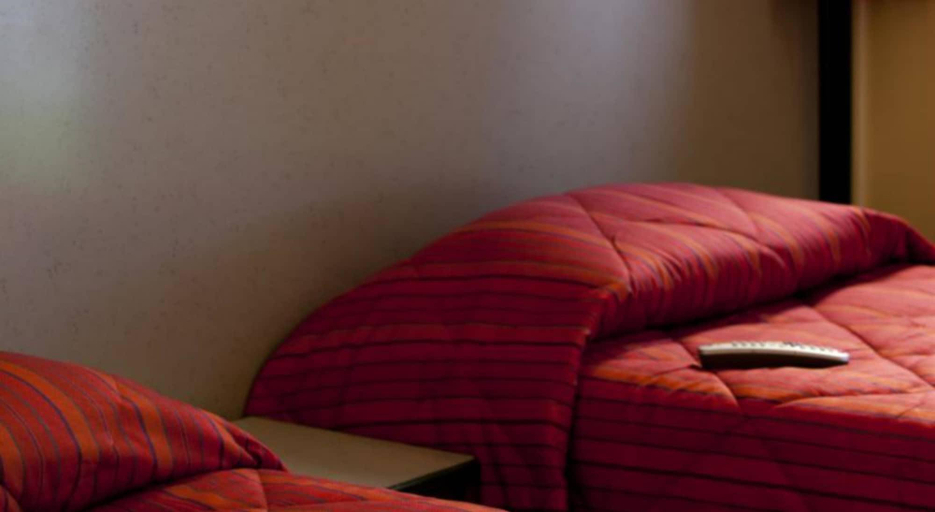 Bedroom 4, FASTHOTEL Reims Est - Taissy, Marne