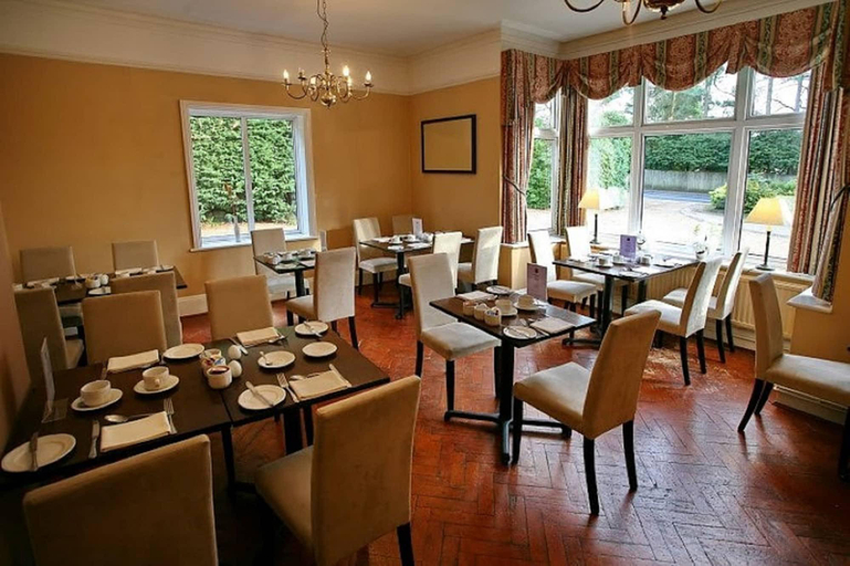 Food & Drinks 5, Dial House, Wokingham