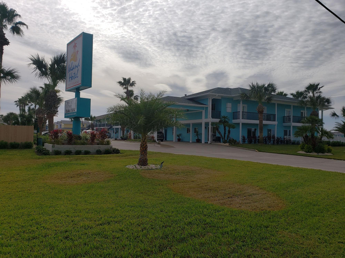 Exterior & Views 1, Mariner Inn and Suites, Nueces