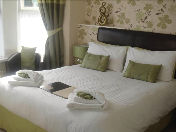 Bedroom 2, The Fawley, Isle of Wight