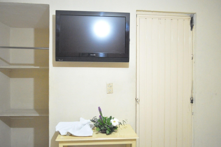 Bathroom, Hotel Metropolitan II, Irapuato
