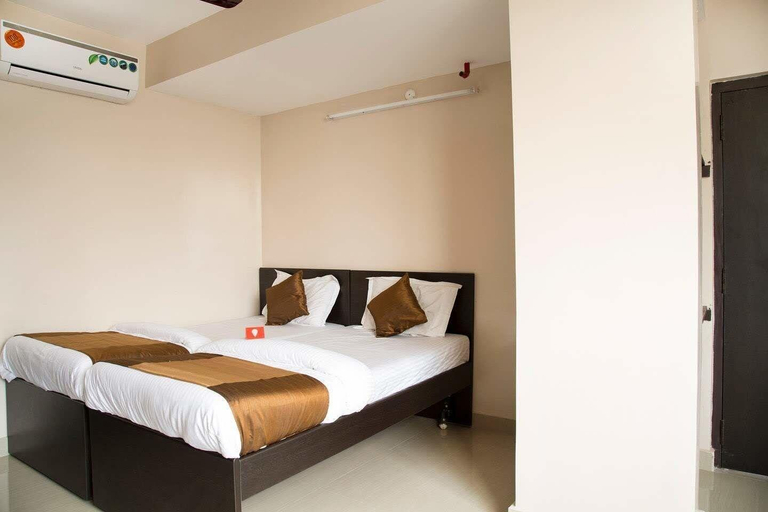 Bedroom 3, Dwaraka Inn, Ranga Reddy