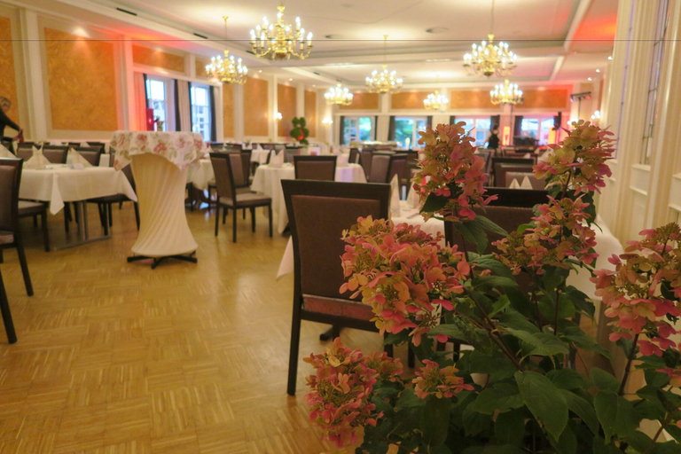 Public Area 3, Flair Hotel Waldkrug, Paderborn