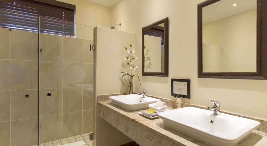 Bathroom, Glen Avon Lodge, City of Cape Town