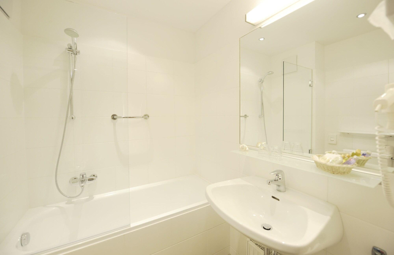 Bathroom 4, Seewirt & Haus Attila, Neusiedl am See