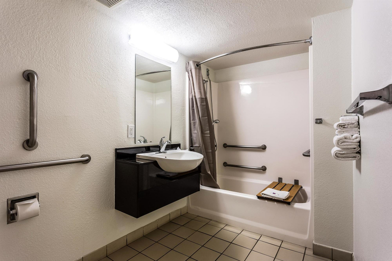 Bathroom 4, Motel 6 Twin Falls, ID, Twin Falls
