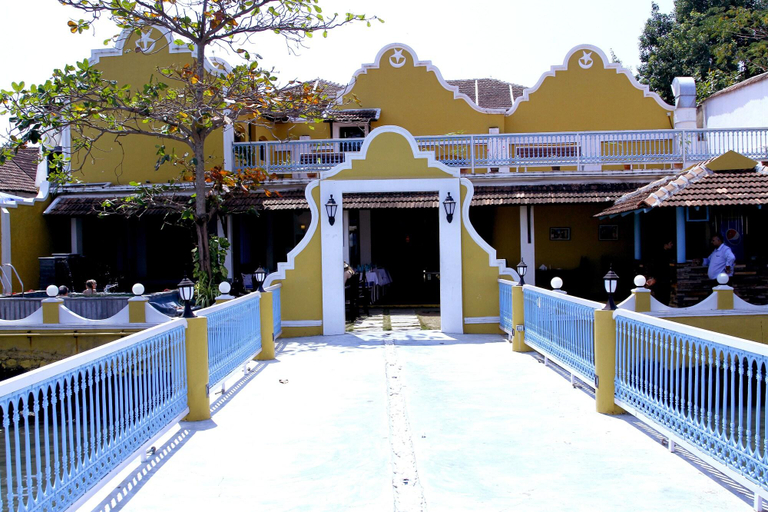 Food & Drinks 5, Bloom Boutique | Waterfront Fort Kochi, Ernakulam