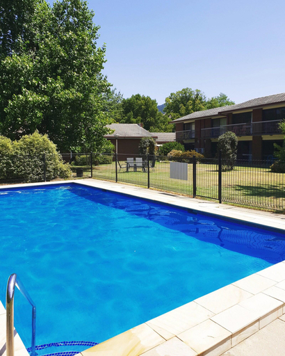 Sport & Beauty 5, Bogong View Motor Inn, Alpine - East