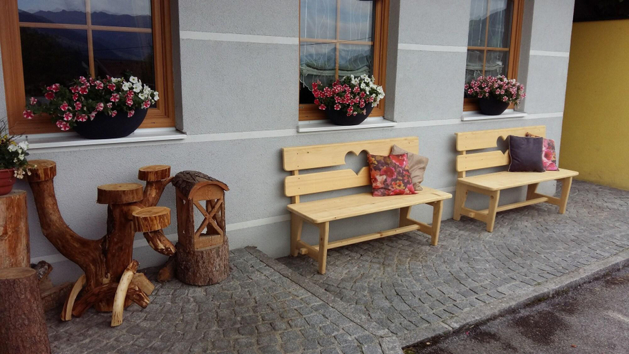 Public Area 2, Jörglerhof, Schwaz