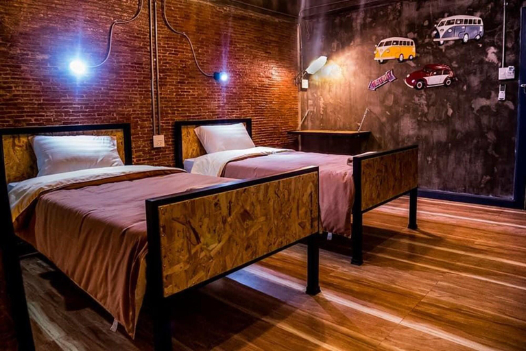 Sport & Beauty, UJ Apartment, Muang Chon Buri
