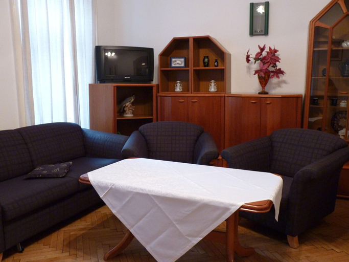 Public Area 2, Hotel Pension Lumes self check in, Wien