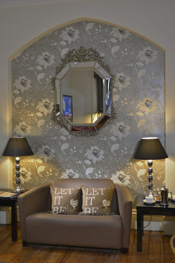 Public Area 2, Salisbury House Hotel, Somerset