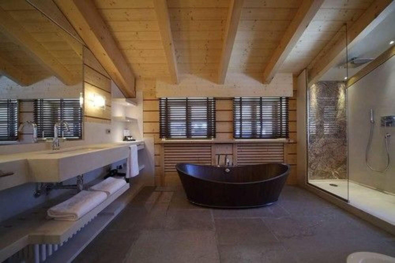 Bathroom 5, Rosapetra Spa Resort, Belluno