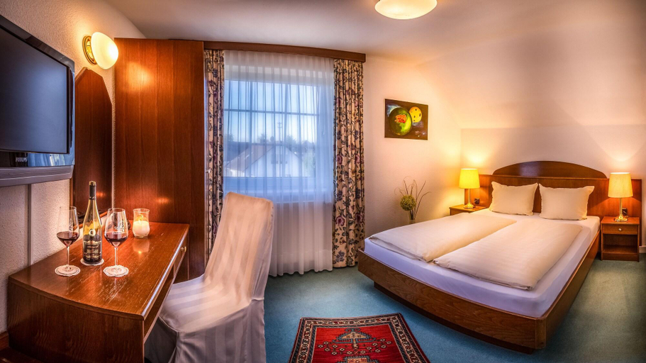 Bedroom 3, Hotel Restaurant Kalenborner Höhe, Ahrweiler