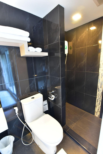 Bathroom 4, PM Residence, Hat Yai