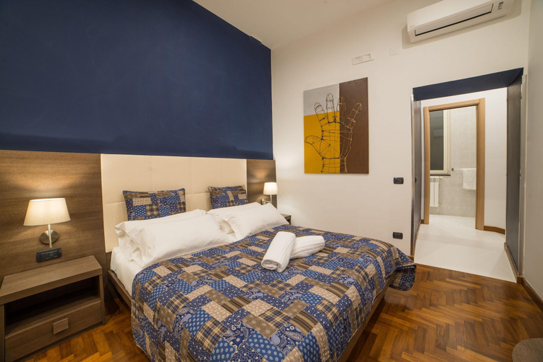 Bedroom 3, Bed and Breakfast Chiaia 32, Napoli