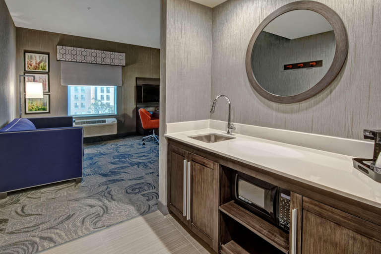 Bathroom 4, Hampton Inn Fresno Airport, Fresno