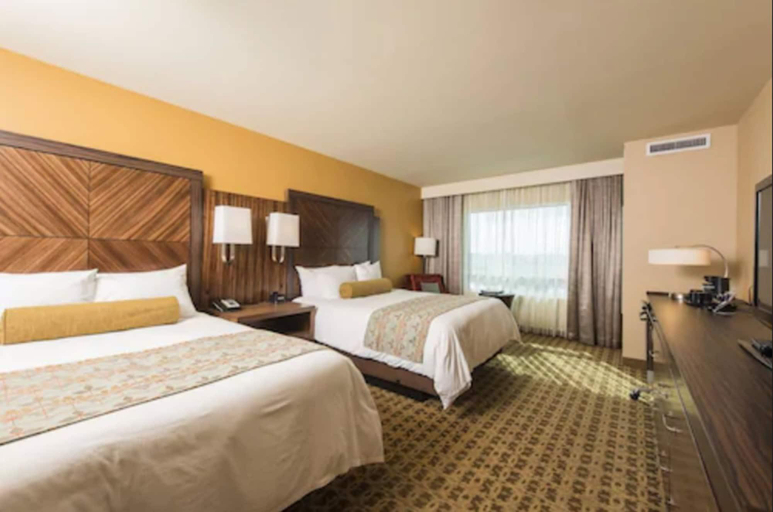 Bedroom 3, Apache Casino Hotel, Comanche