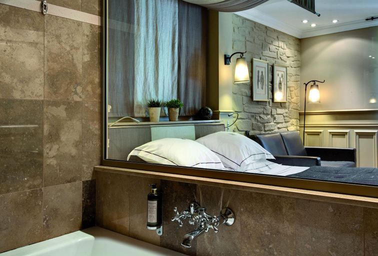 Bathroom 5, Hotel Du Chateau Et Spa Gemology, Aude