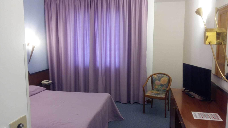 Bedroom 2, Hotel Cangrande Di Soave, Verona