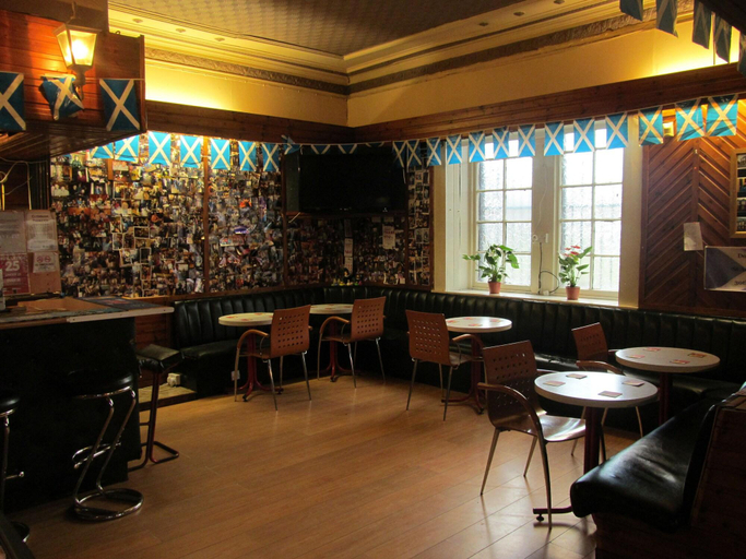 Food & Drinks 5, Douglas Hotel, West Dunbartonshire