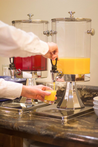 Food & Drinks 5, Hotel Marineau La Tuque Centre, Le Haut-Saint-Maurice