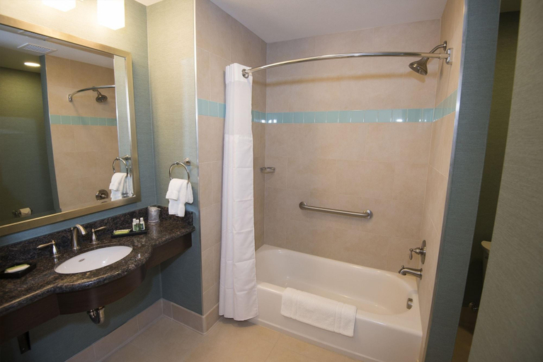 Bathroom 4, Win-River Resort & Casino, Shasta