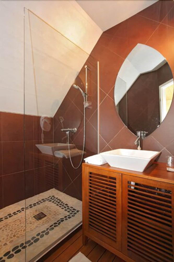 Bathroom 4, Champ'Alsace, Bas-Rhin
