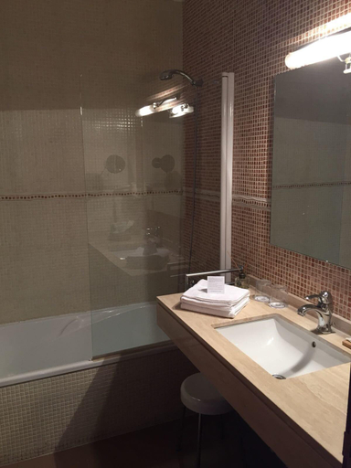 Bathroom, Maison Muralleta B&B, Valencia