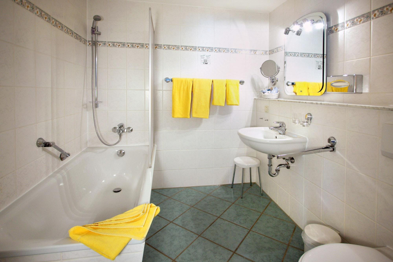 Bathroom 4, Residenz Vineta, Vorpommern-Greifswald